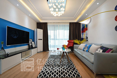 河北亿佰居装饰 当家居邂逅“撞色诱惑”